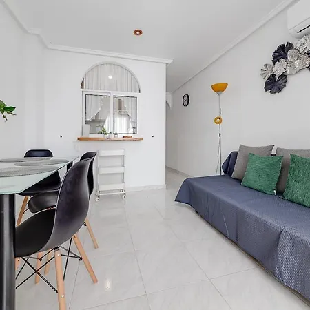Appartement Penthouse Duplex-torrevieja, Close To The Torrevieja