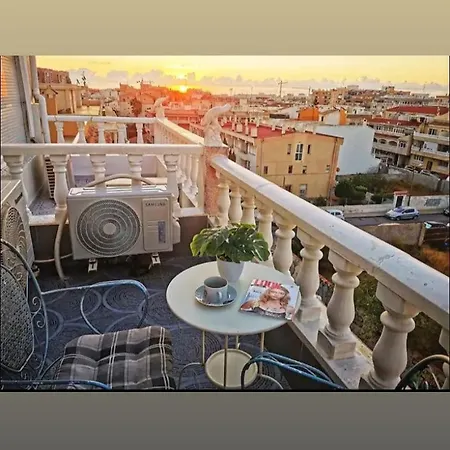 Penthouse Duplex-torrevieja, Close To The Apartment Torrevieja